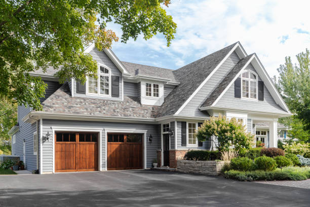 Best Roof Moss and Algae Removal  in Fox Lake Hls, IL